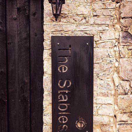 Stay Barrow Blueway - The Stables Monasterevin Exterior foto